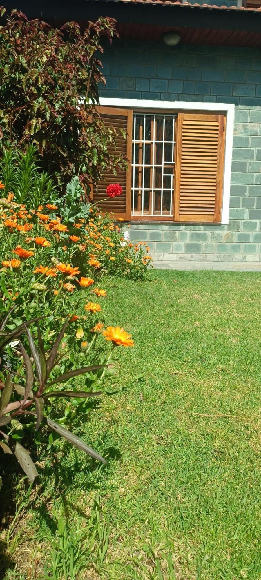 Casa Olivia- Alojamiento Con Piscina - Aeropuerto Ezeiza Exterior photo